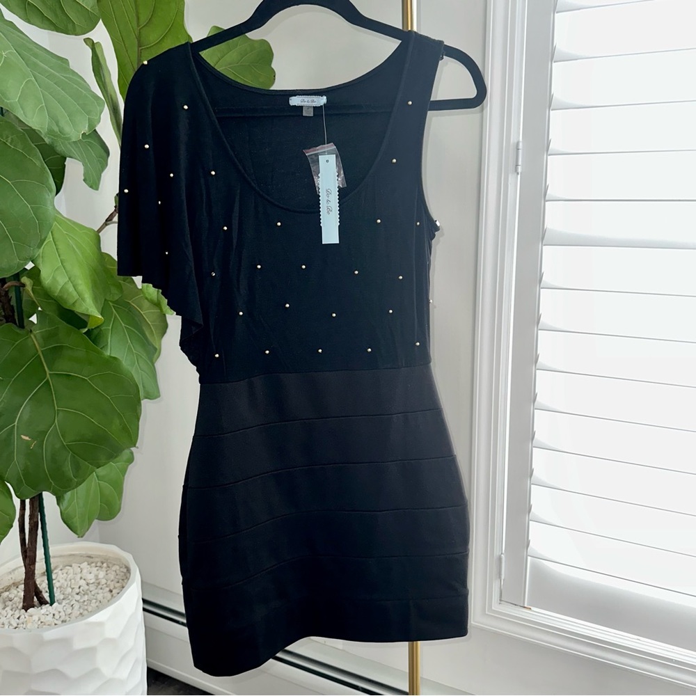 Studded Single Sleeve Formal Dress Black